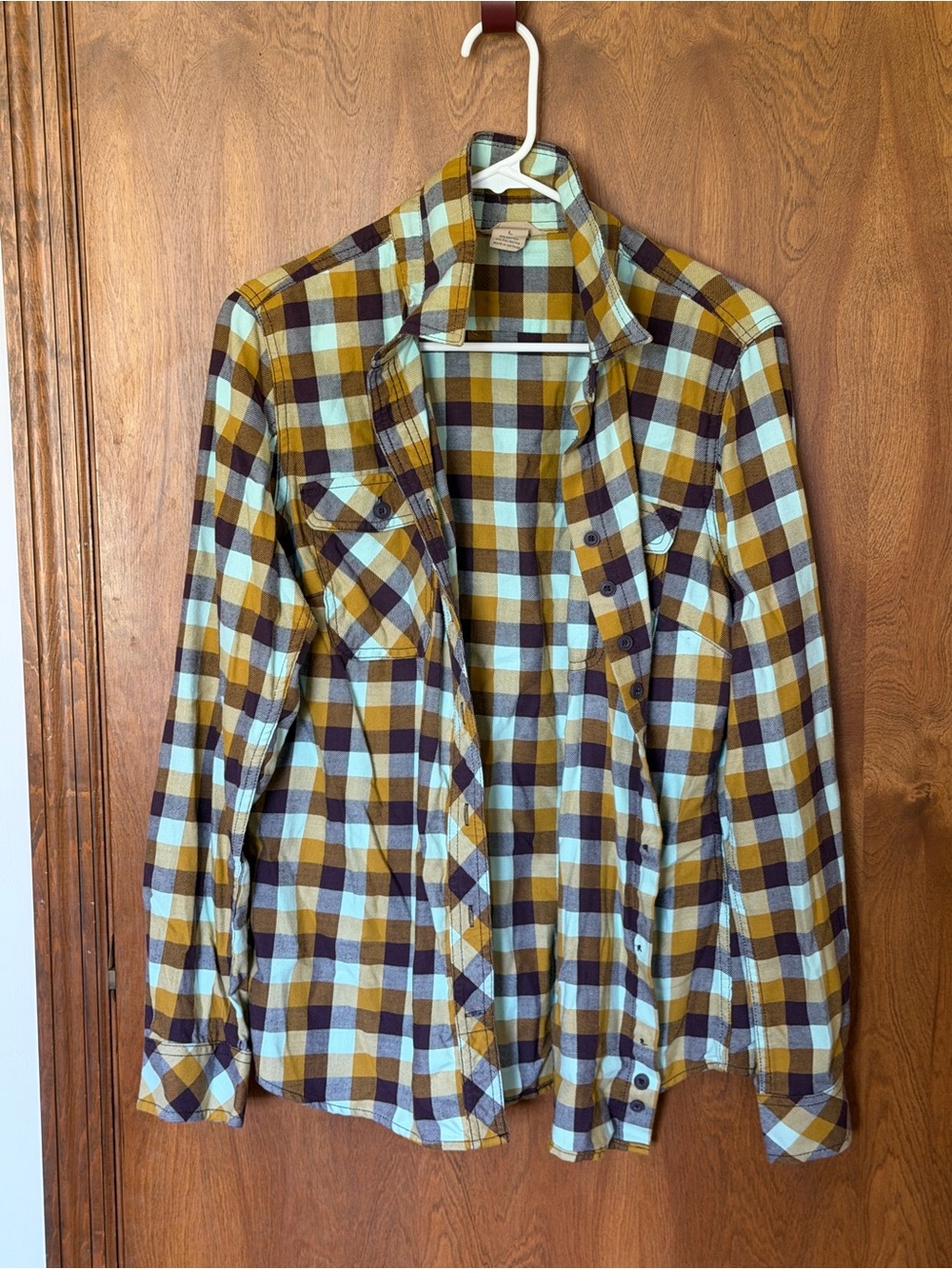 Women’s Duluth Trading Plaid Free Swinging Button Up